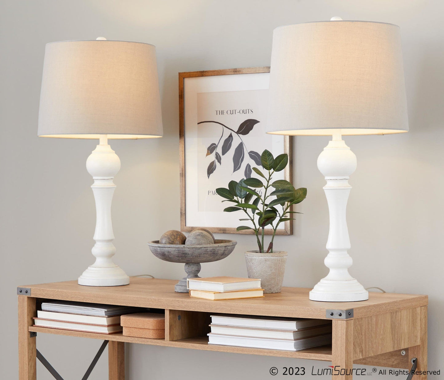 Majestic Office Furniture 32" Polyresin Table Lamp - Set of 2