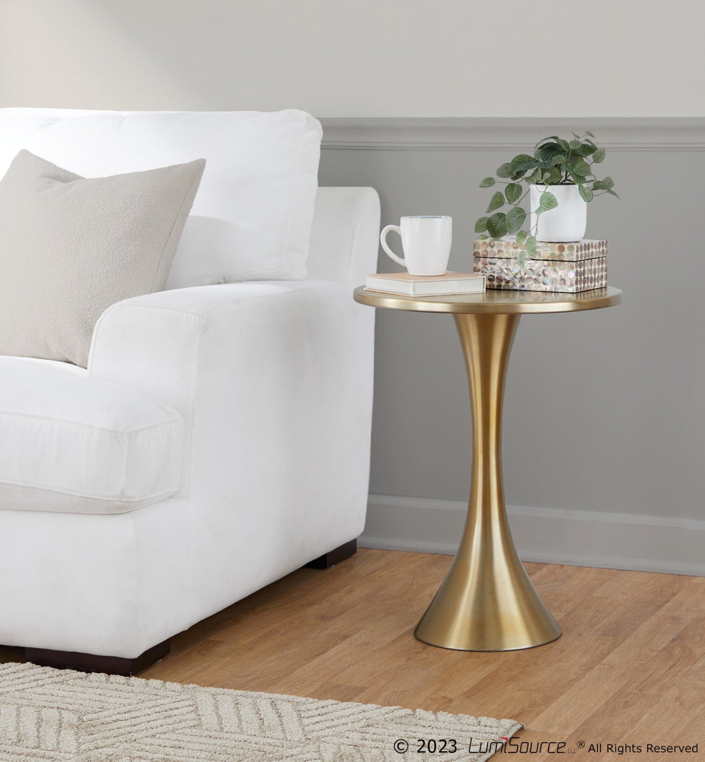 Majestic Office Furniture 24" Metal Accent Table