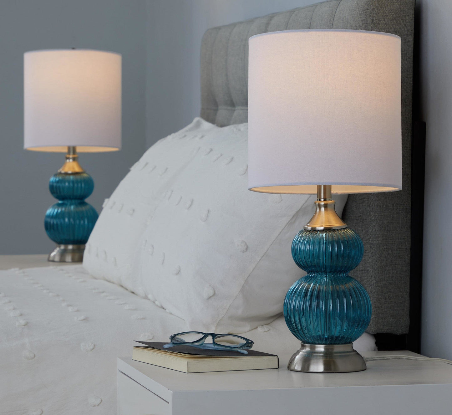 Majestic Office Furniture 20" Glass Accent Lamp - Set of 2