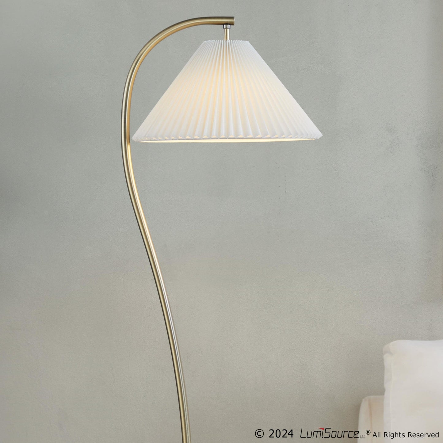 Lumisource Cassis 65" Floor Lamp