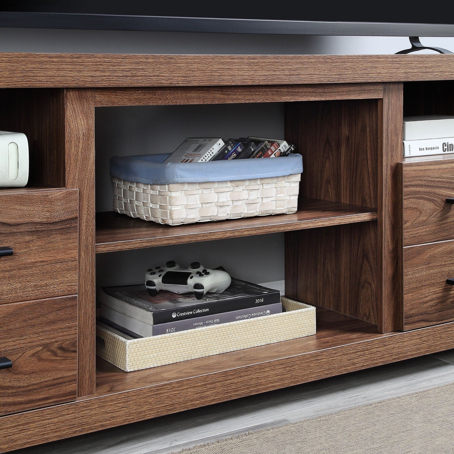 Manhattan Comfort Richmond TV Stand