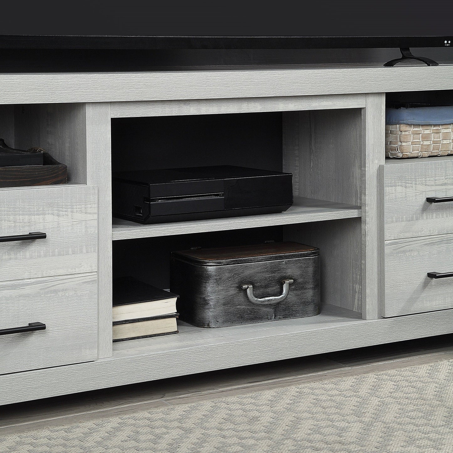 Manhattan Comfort Richmond TV Stand